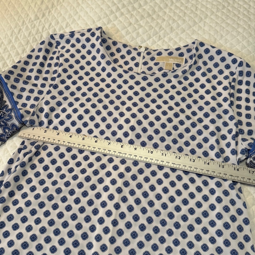 Michael Kors white and Blue Patterned Dress - Picture 3 of 13